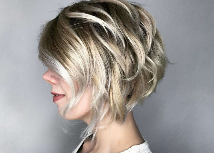 Effortlessly Chic: Mastering the Art of Layered Short Hairstyles