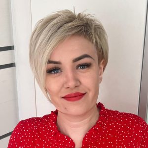 Chic Asymmetrical Pixie with Volume Chic Asymmetrical Pixie with Volume