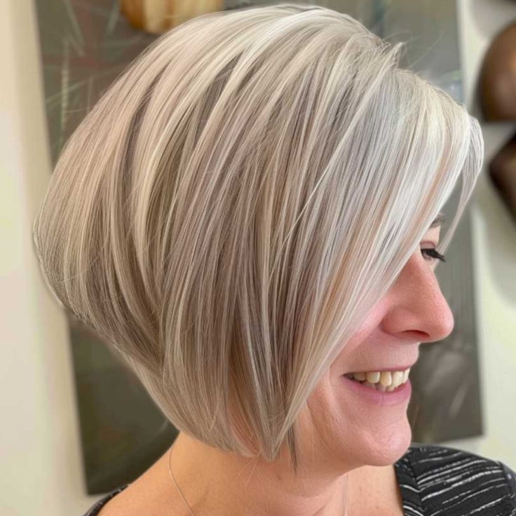 Voluminous Silver Bob with a Soft Finish