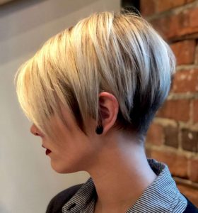 Edgy Blonde Undercut