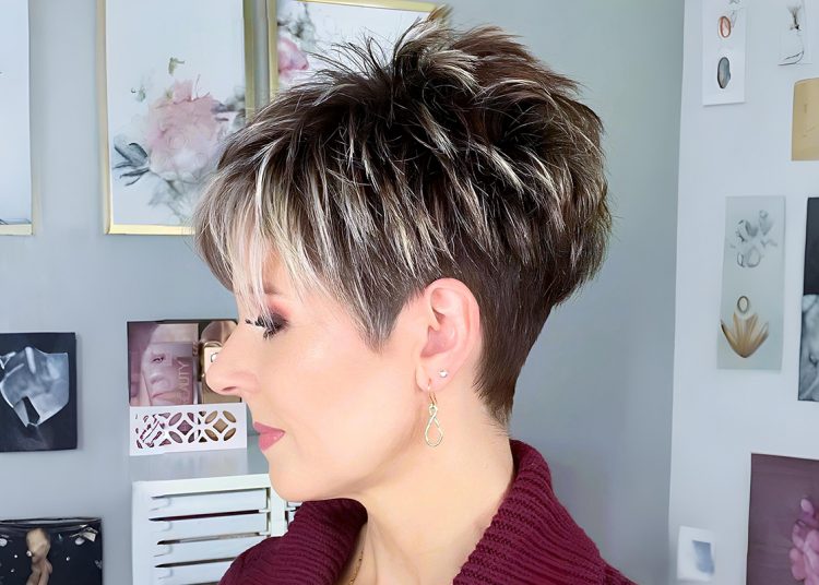 Flawless from Every Angle: The Ultimate Short Layered Pixie Look